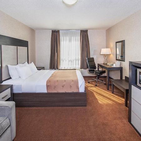 Quality Inn & Suites Lethbridge Exterior foto