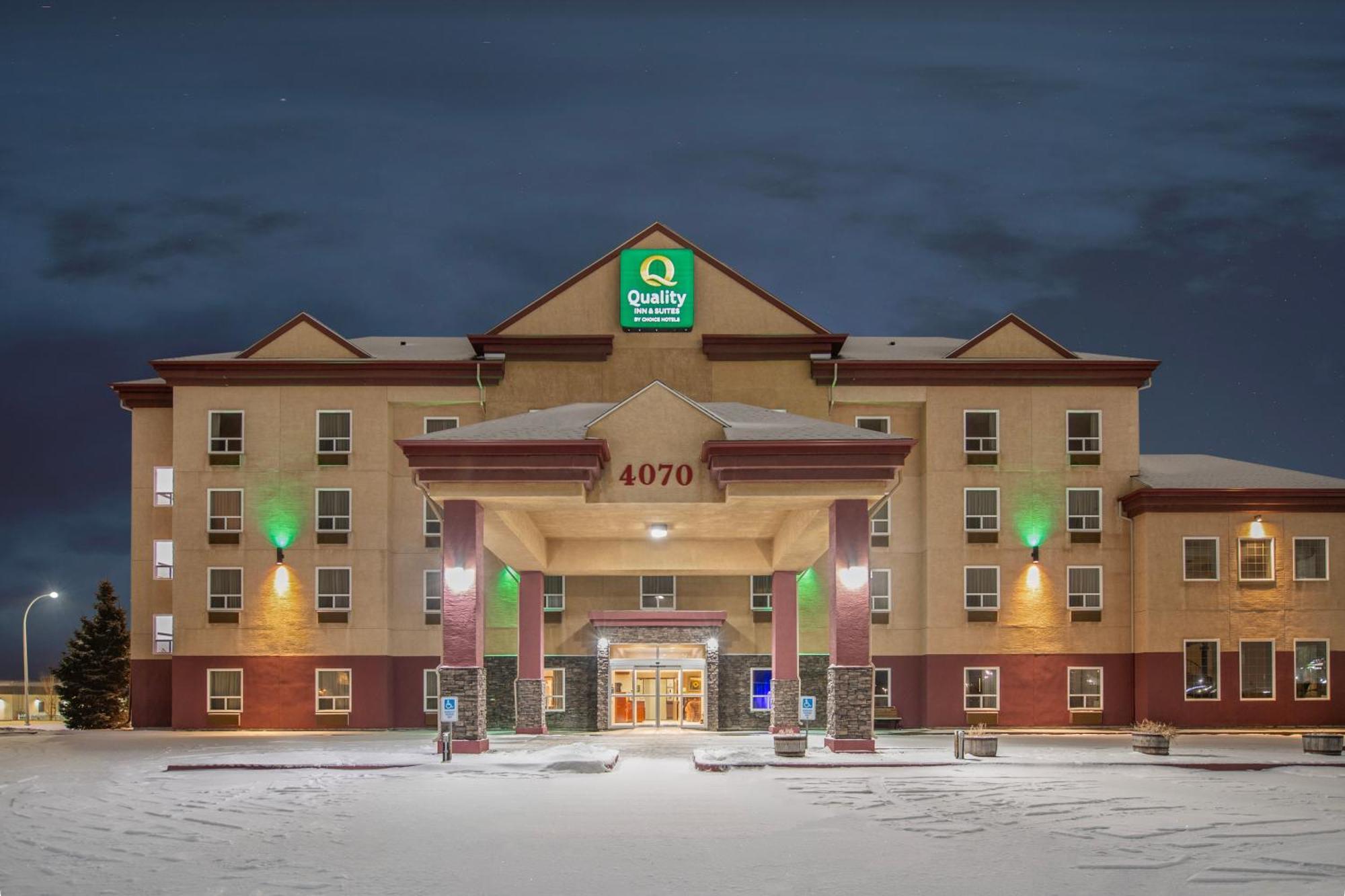 Quality Inn & Suites Lethbridge Exterior foto